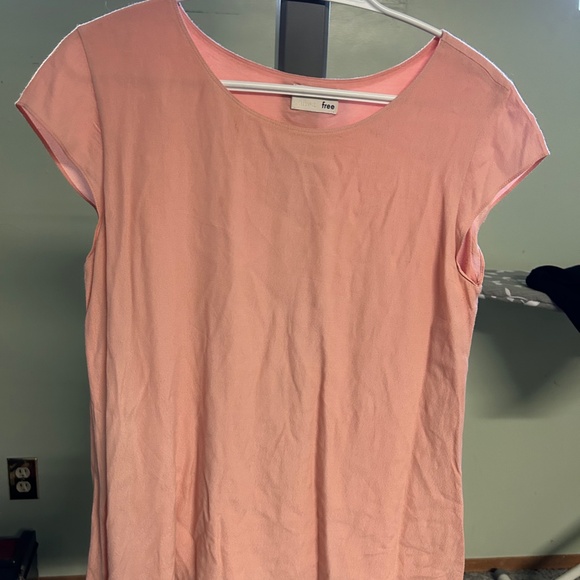 Aritizia tops - Picture 3 of 8